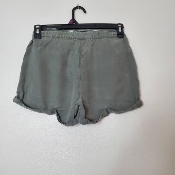AERIE Women's S Elastic Pull On Shorts Pockets Casual Lightweight Olive Green - Picture 2 of 13